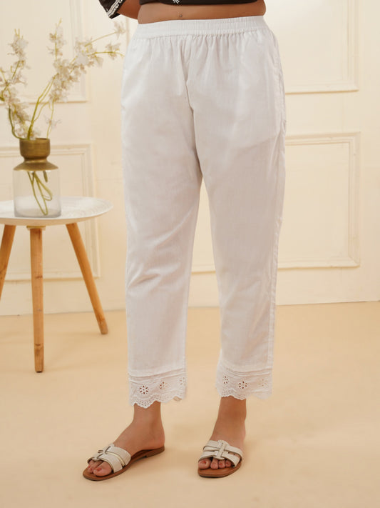 Women Solid White Cotton Scalloped pants