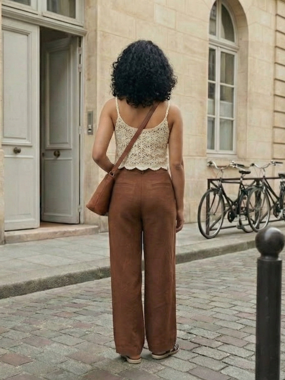 Signature Cotton Duck Mid-rise Trousers- Non-Transparent Office Pants with Deep Pockets